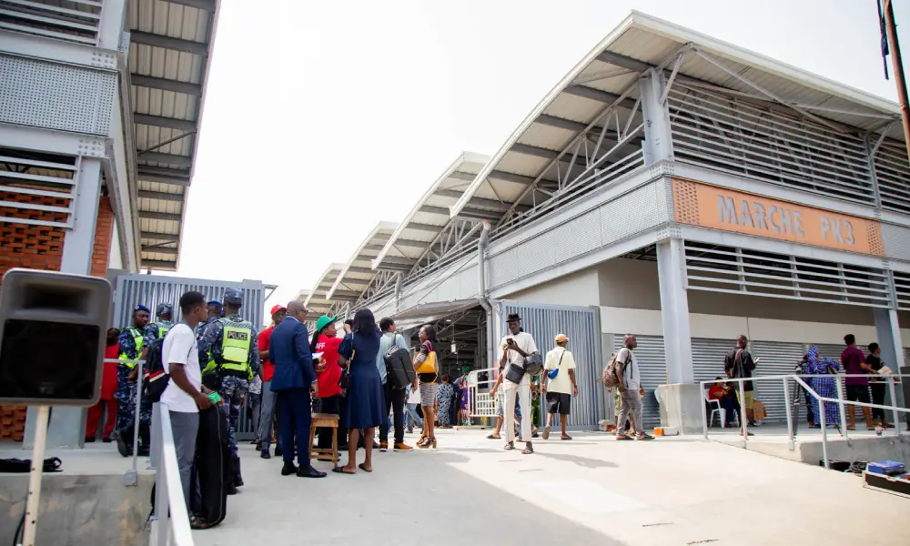 Cotonou: ouverture d’un nouveau marché de friperie après la démolition de Missèbo