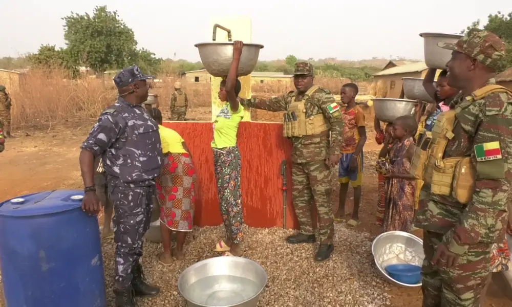 Salles de classes et forages d’eau: l’Armée béninoise réalise des oeuvres sociales dans l’Atacora